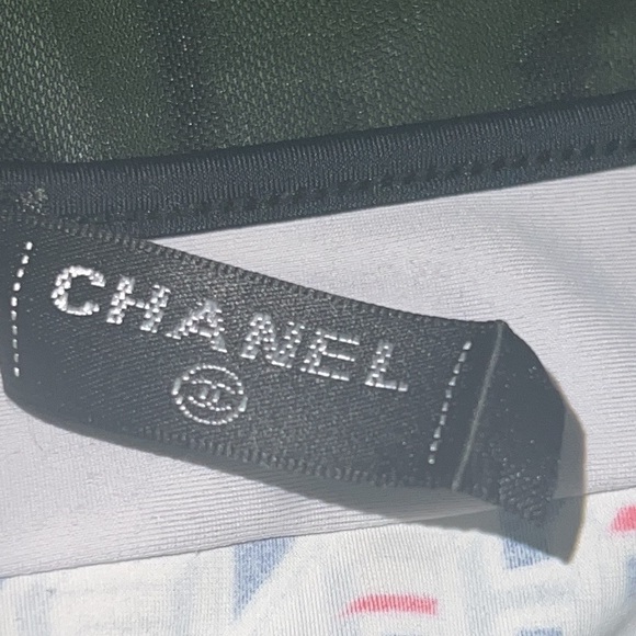 Authentic Chanel signature one piece bathing suit sz 8 Euro 42 - Picture 10 of 10